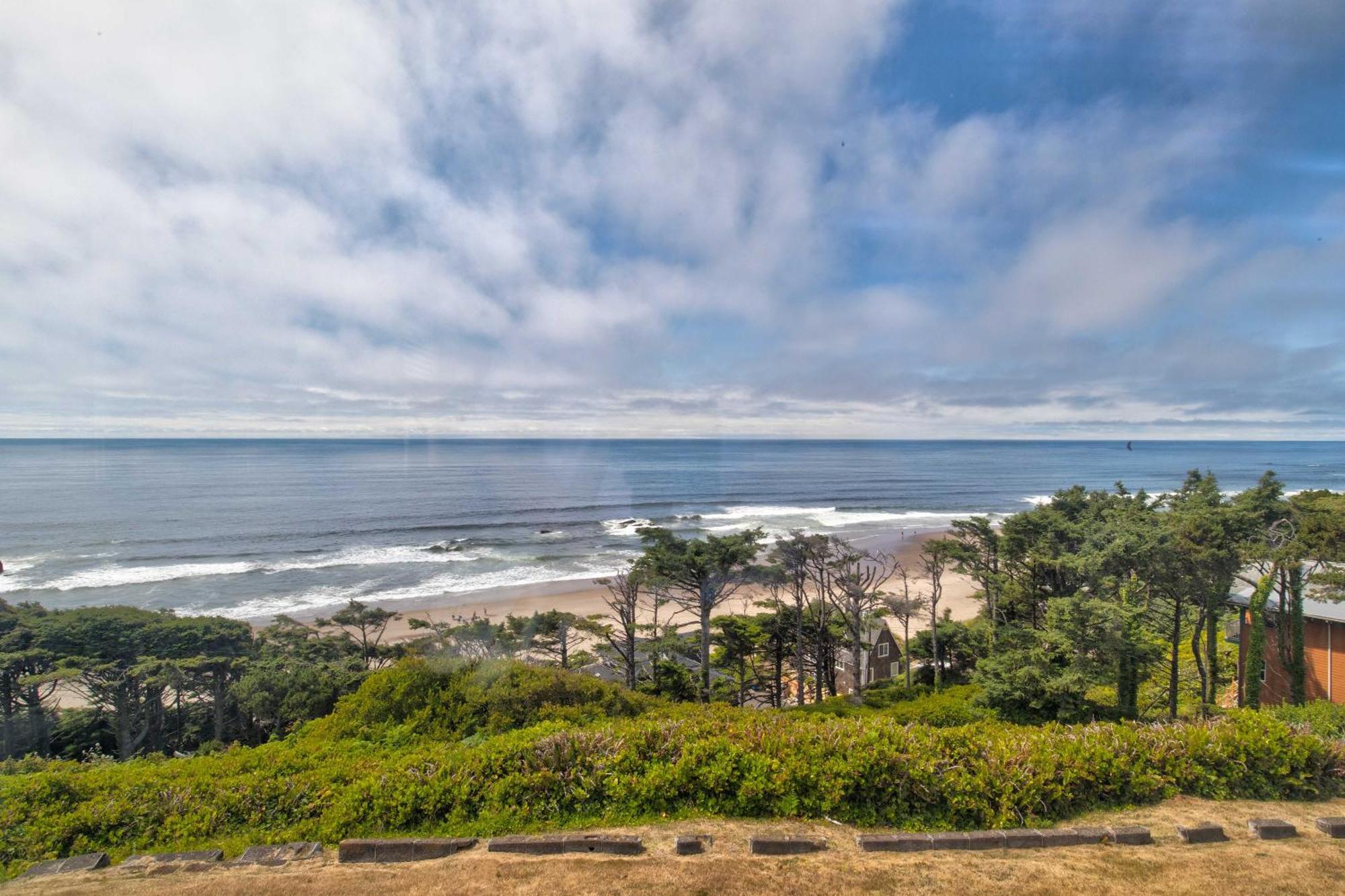 Ester Lee Oceanview Inn リンカーン・シティー エクステリア 写真