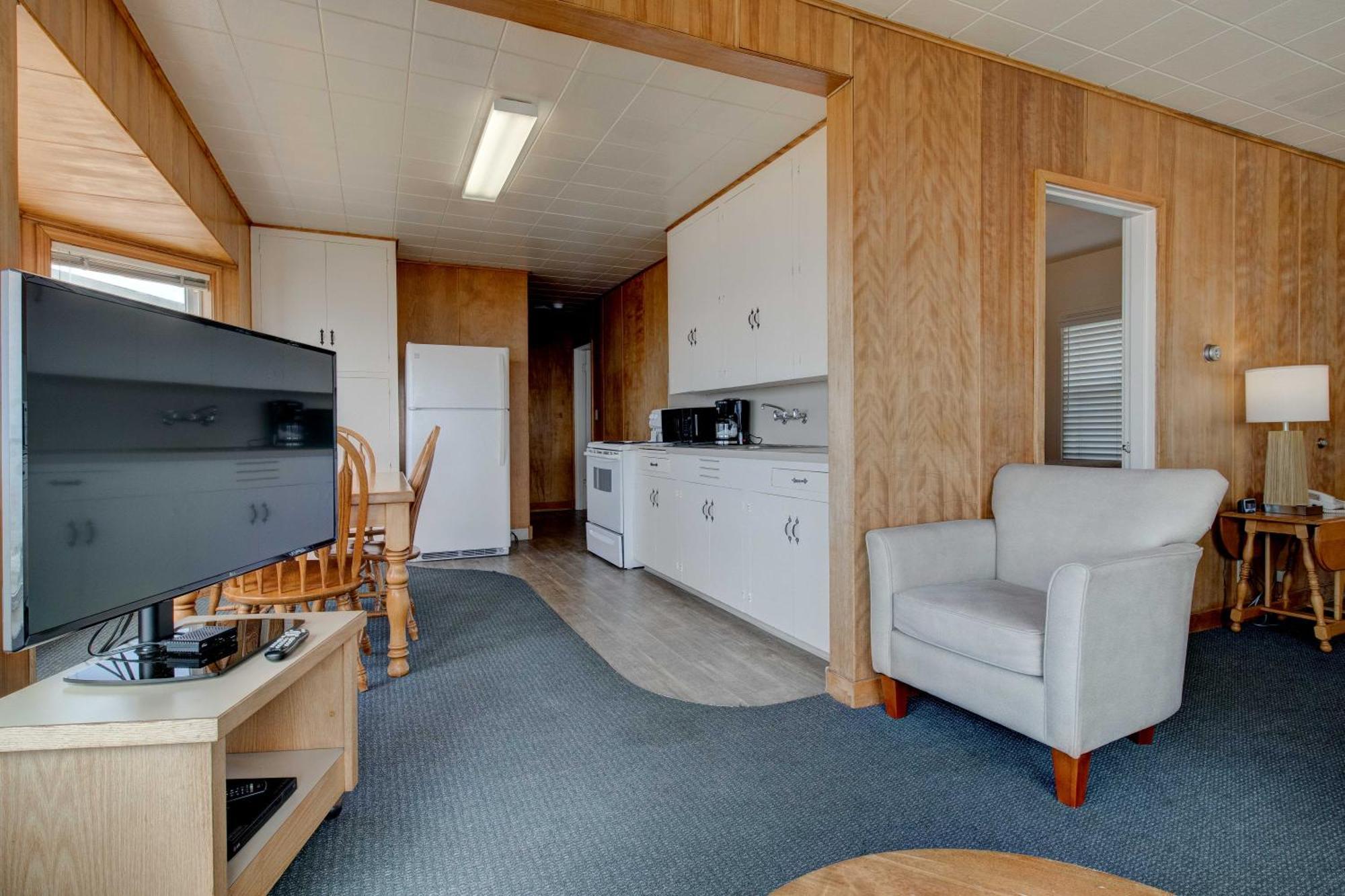 Ester Lee Oceanview Inn リンカーン・シティー 部屋 写真